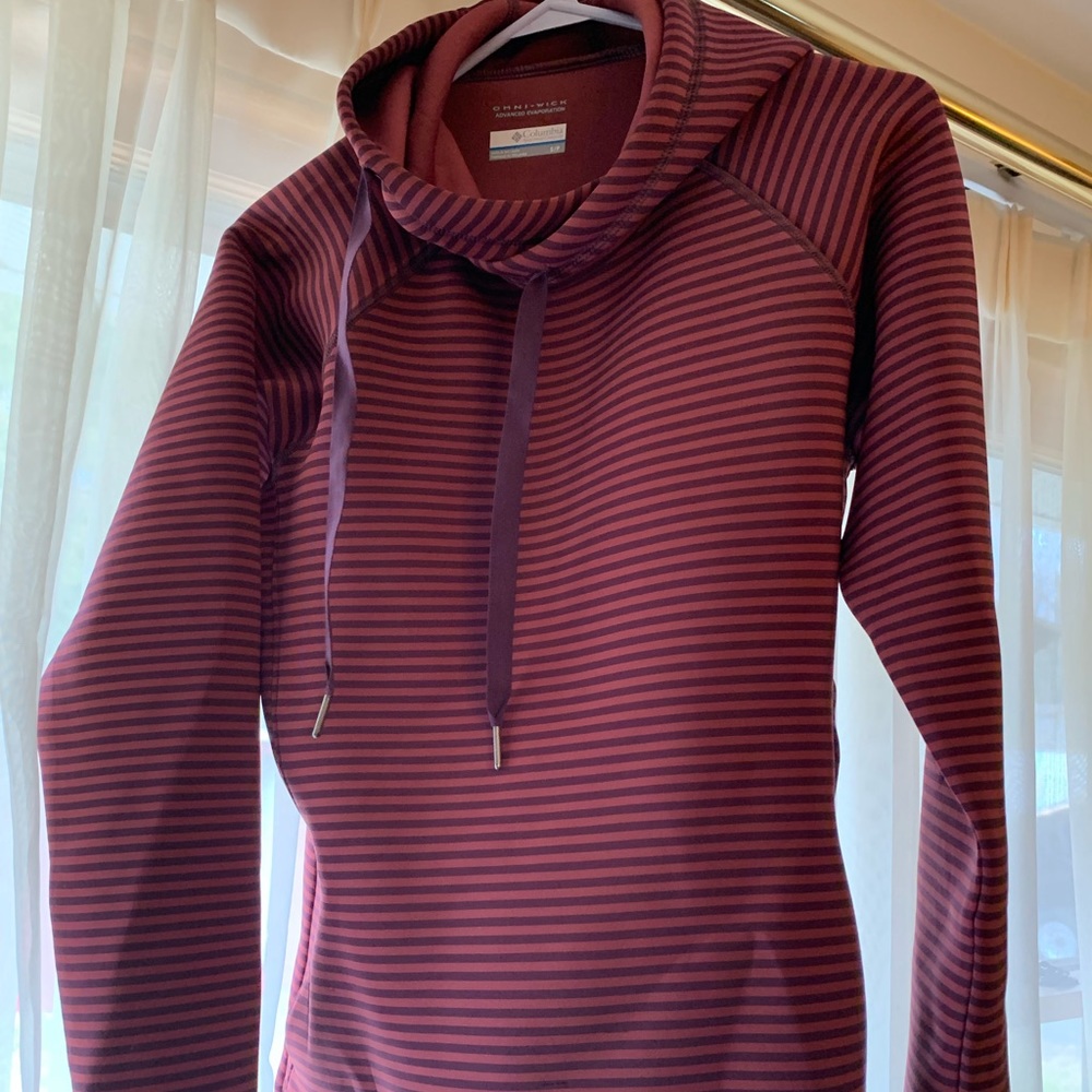 Columbia Omni-Wick sweatshirt SizeS